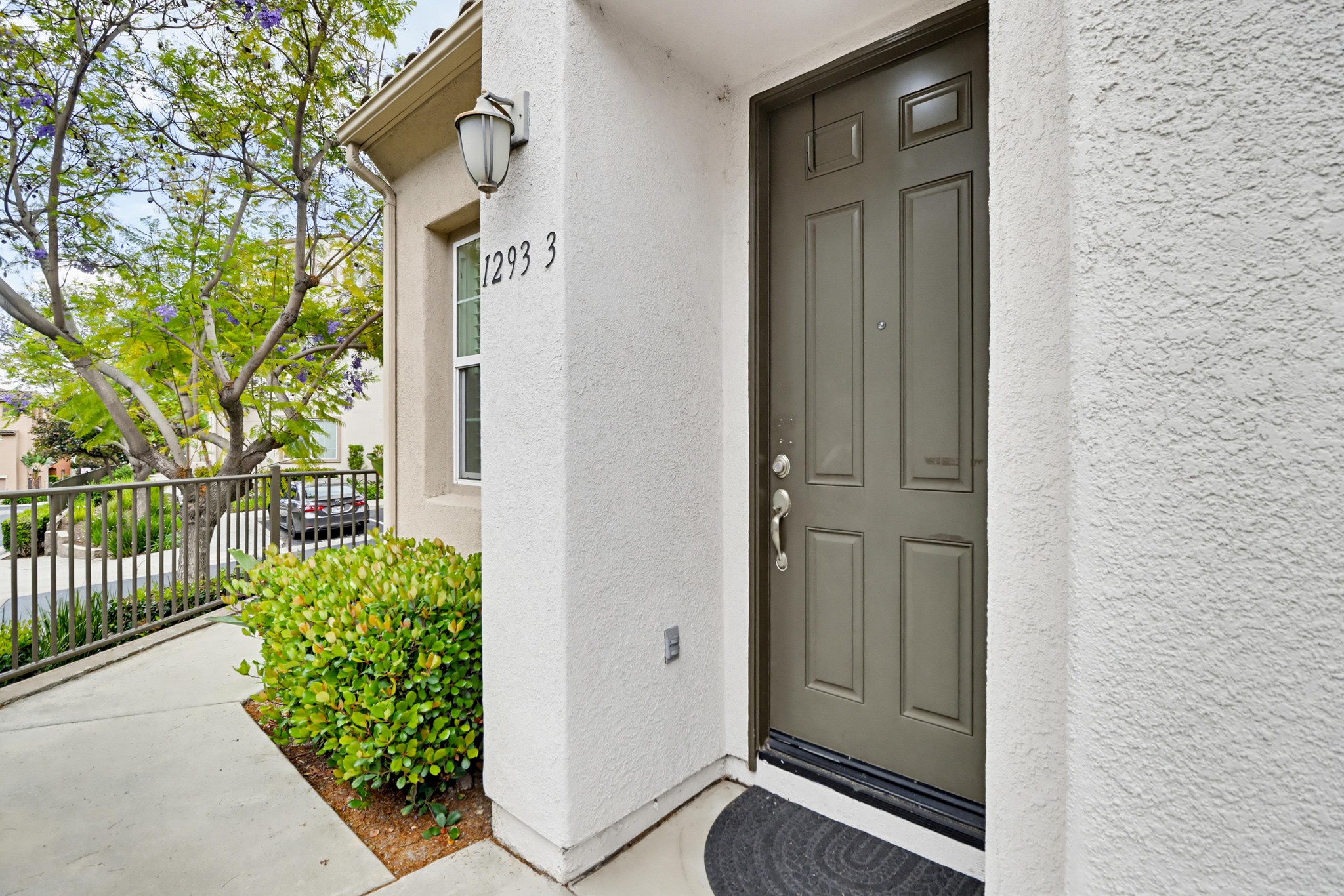 Virtual tour photo 9 of 55 for 1293 Fools Gold Wy UNIT 3