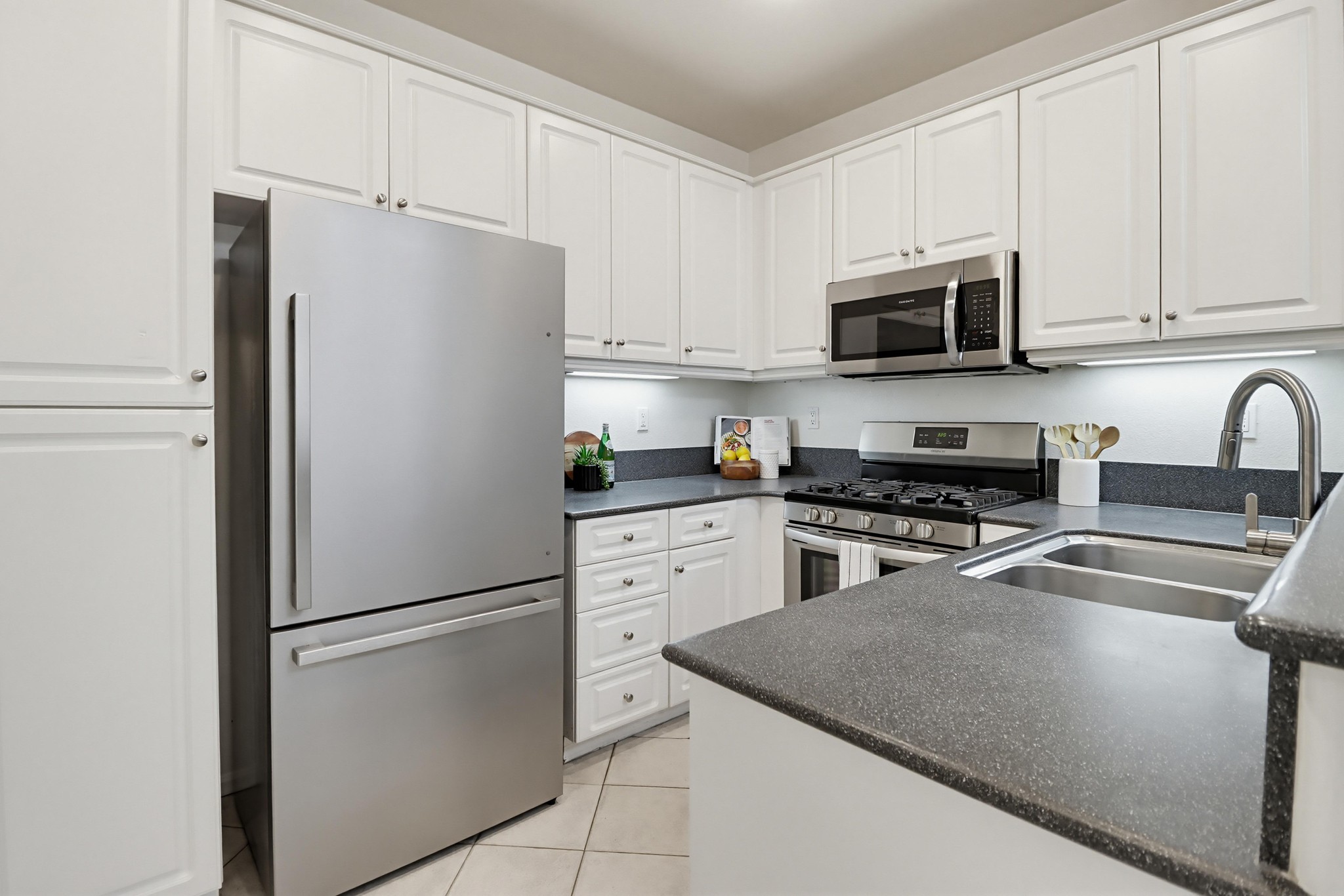 Virtual tour photo 17 of 55 for 1293 Fools Gold Wy UNIT 3