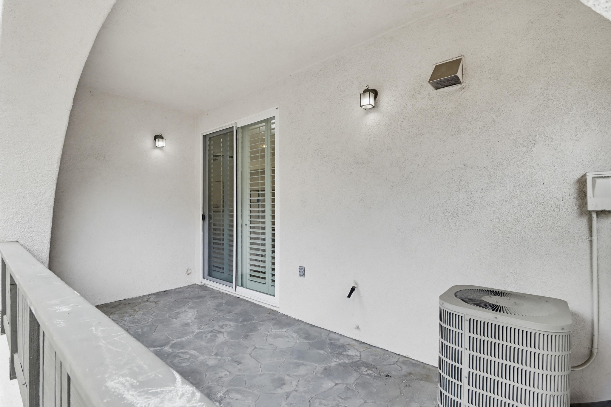 Virtual tour photo 23 of 55 for 1293 Fools Gold Wy UNIT 3