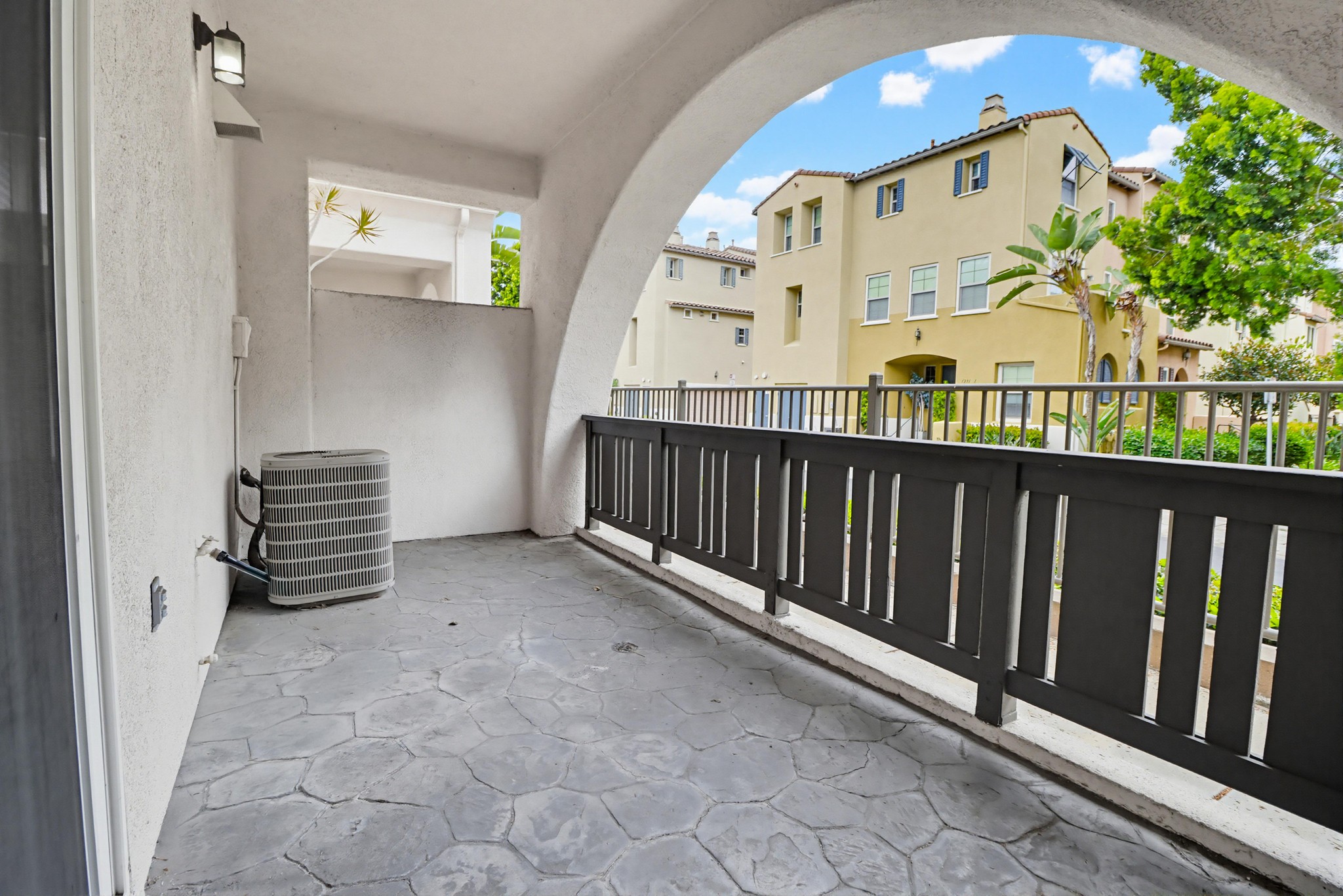 Virtual tour photo 25 of 55 for 1293 Fools Gold Wy UNIT 3