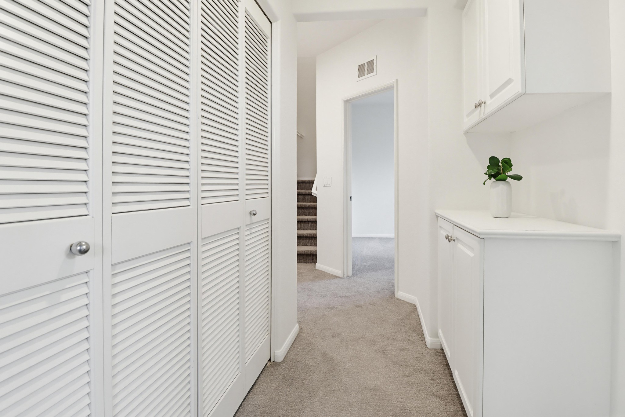 Virtual tour photo 36 of 55 for 1293 Fools Gold Wy UNIT 3