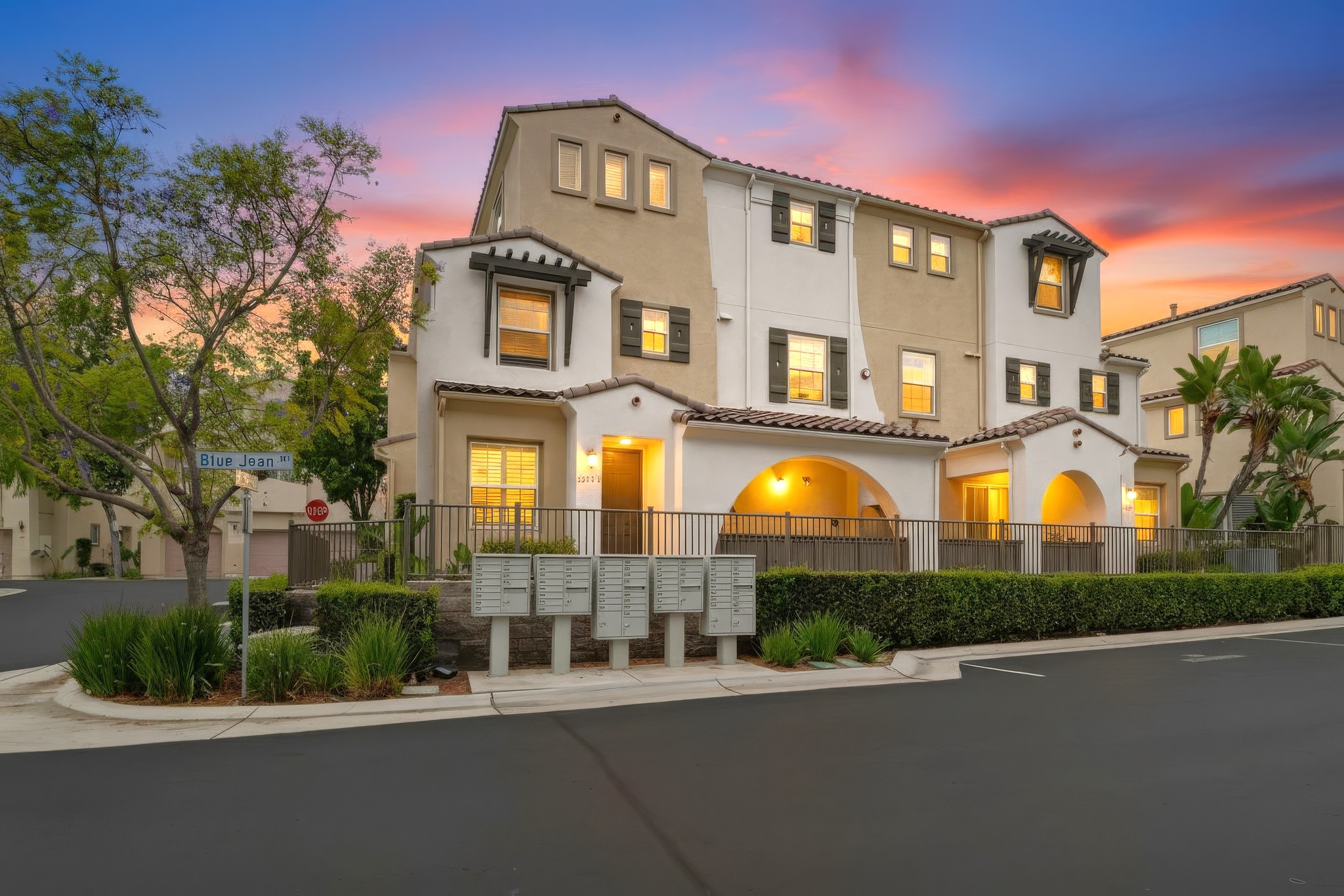 Virtual tour photo 56 of 55 for 1293 Fools Gold Wy UNIT 3