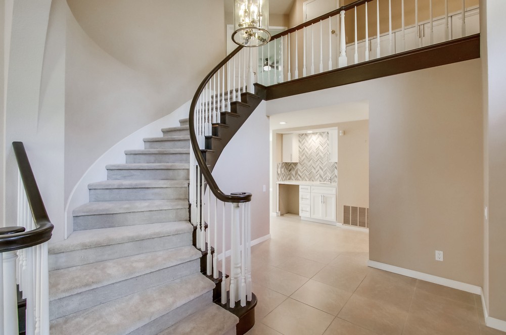 Virtual tour photo 21 of 49 for 12930 Claymont Ct