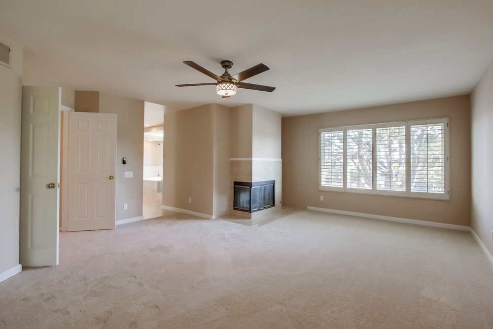 Virtual tour photo 25 of 49 for 12930 Claymont Ct