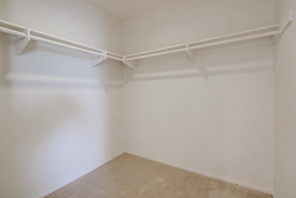 Virtual tour photo 32 of 49 for 12930 Claymont Ct