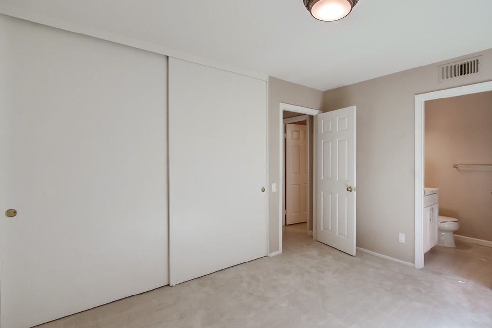 Virtual tour photo 35 of 49 for 12930 Claymont Ct