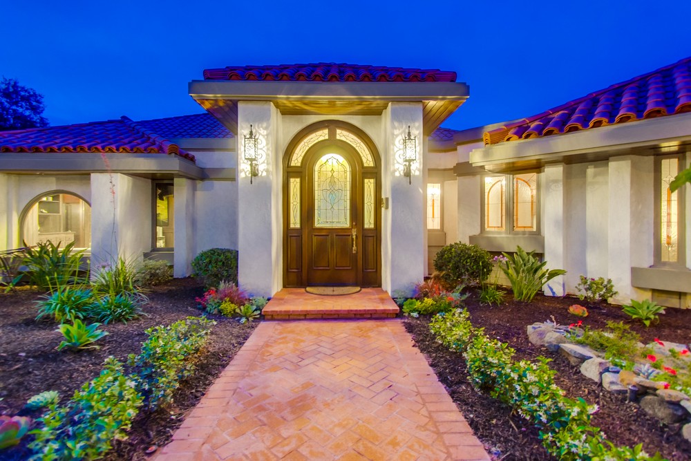 Virtual tour photo 8 of 129 for 12930 Polvera Ave