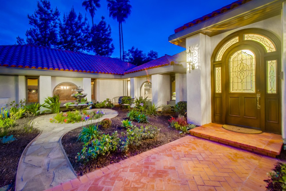 Virtual tour photo 9 of 129 for 12930 Polvera Ave