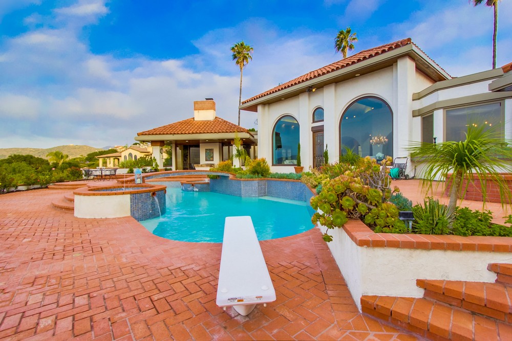 Virtual tour photo 100 of 129 for 12930 Polvera Ave