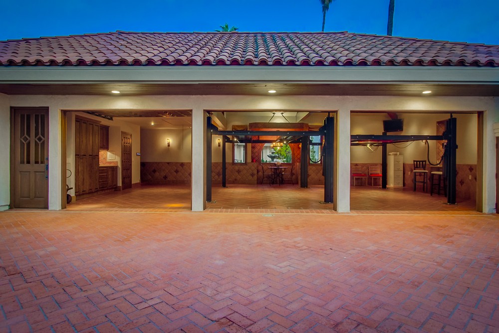 Virtual tour photo 130 of 129 for 12930 Polvera Ave