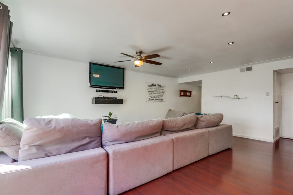 Virtual tour photo 8 of 44 for 1295 Caminito Cita