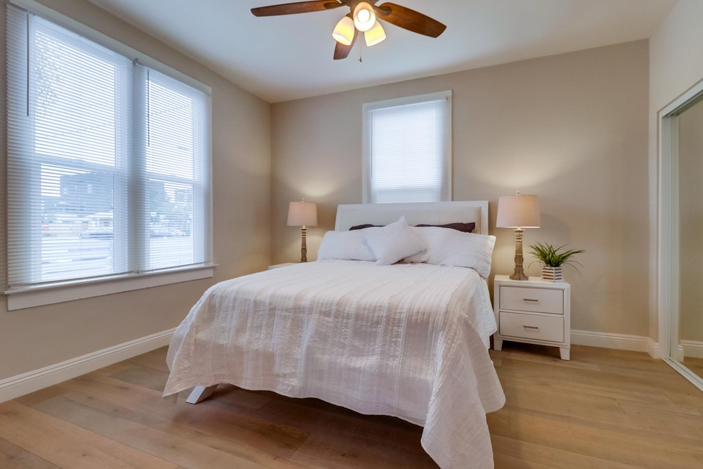 Virtual tour photo 18 of 26 for 1295 Essex St