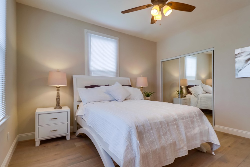 Virtual tour photo 20 of 26 for 1295 Essex St