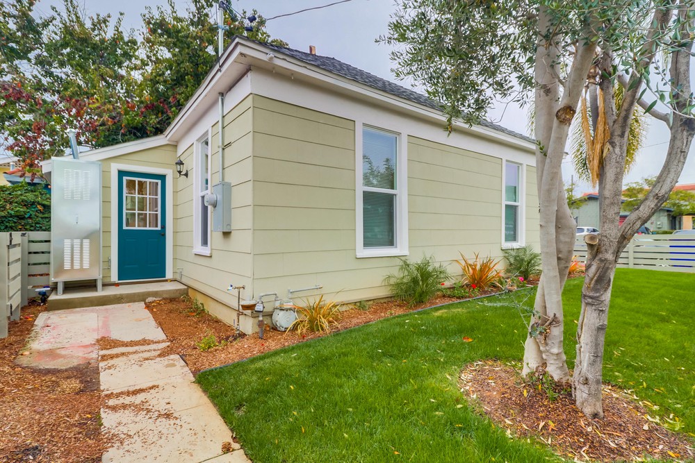 Virtual tour photo 26 of 26 for 1295 Essex St