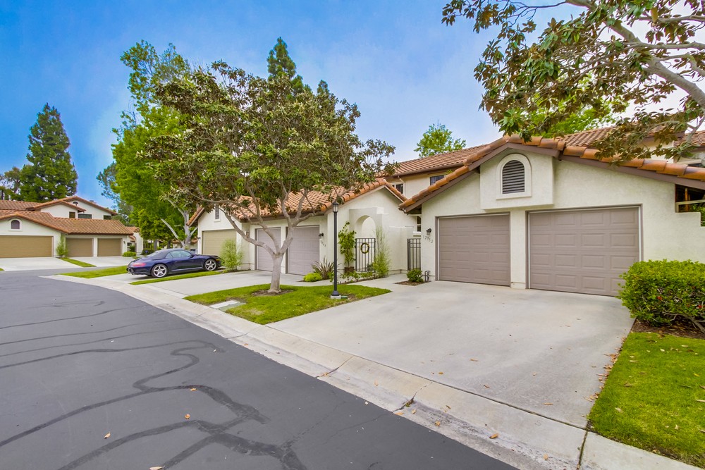 Virtual tour photo 4 of 31 for 12952 Candela Pl