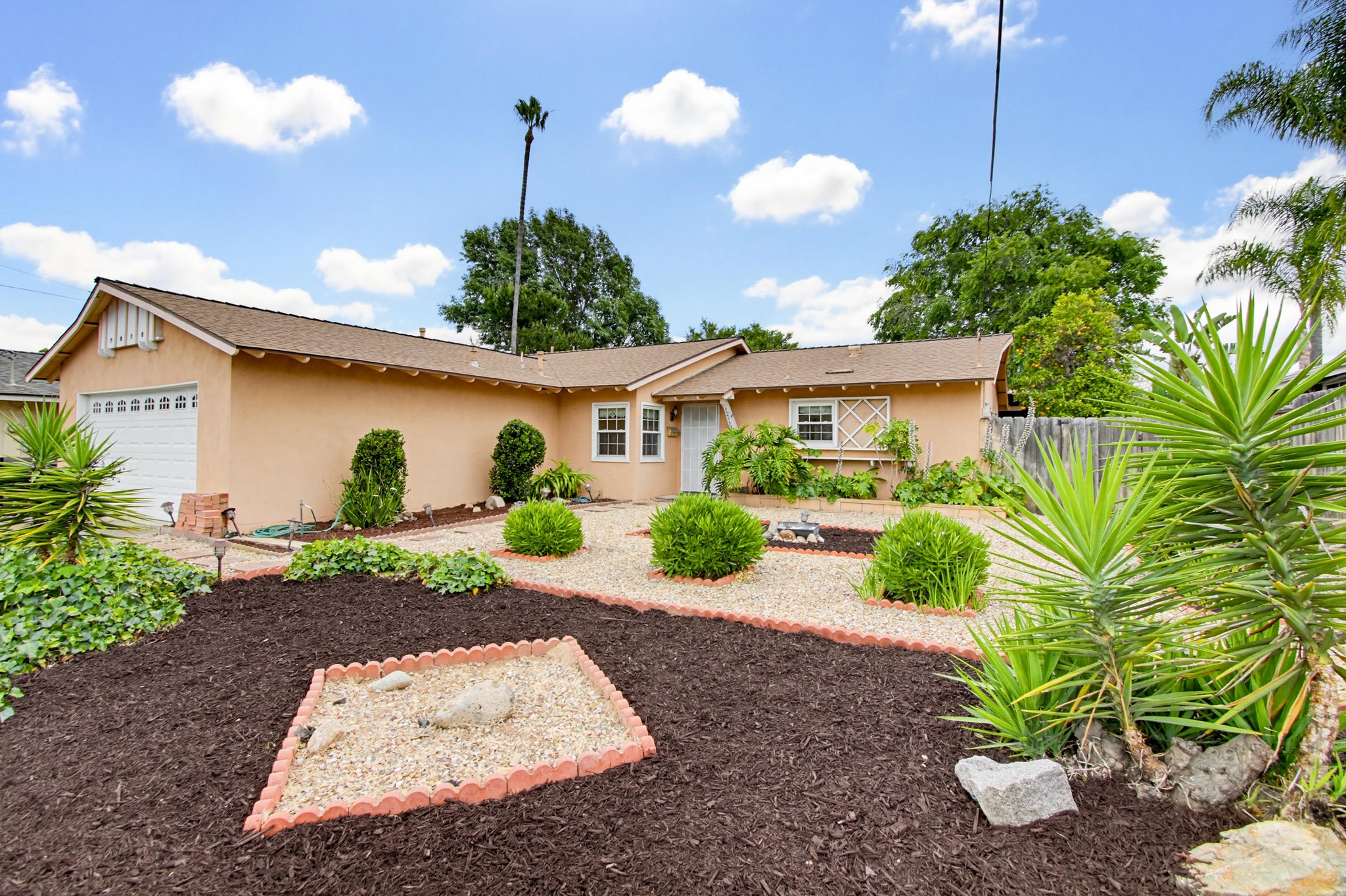 Virtual tour photo 7 of 52 for 12957 Ilene St