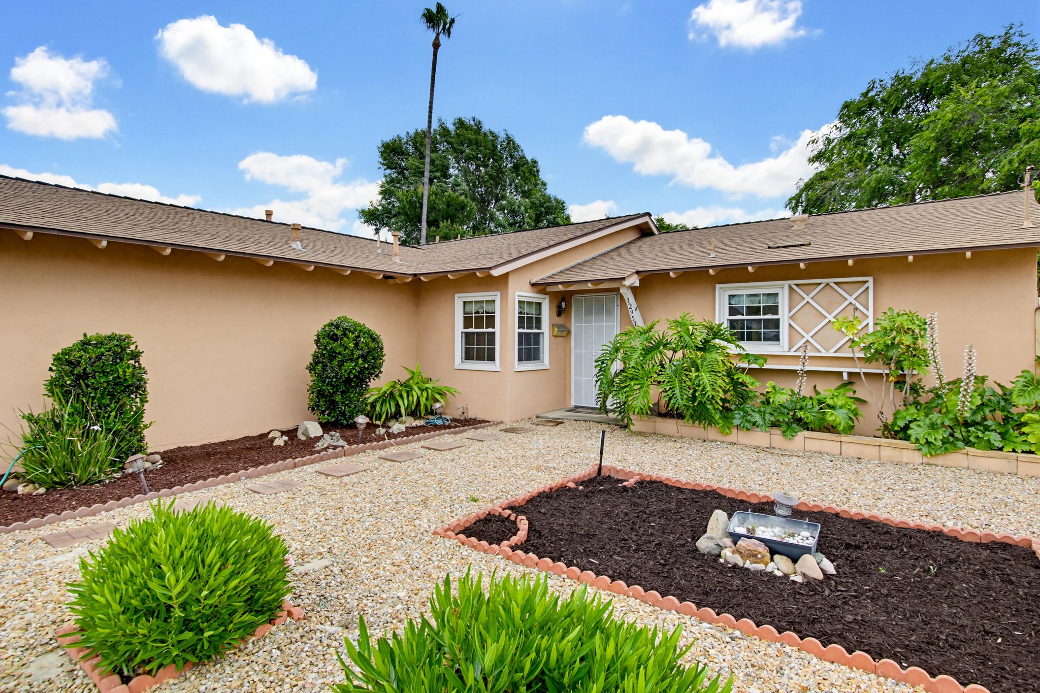 Virtual tour photo 9 of 52 for 12957 Ilene St
