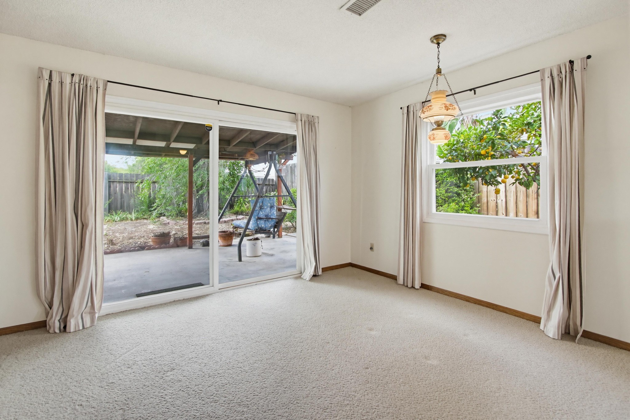 Virtual tour photo 14 of 52 for 12957 Ilene St