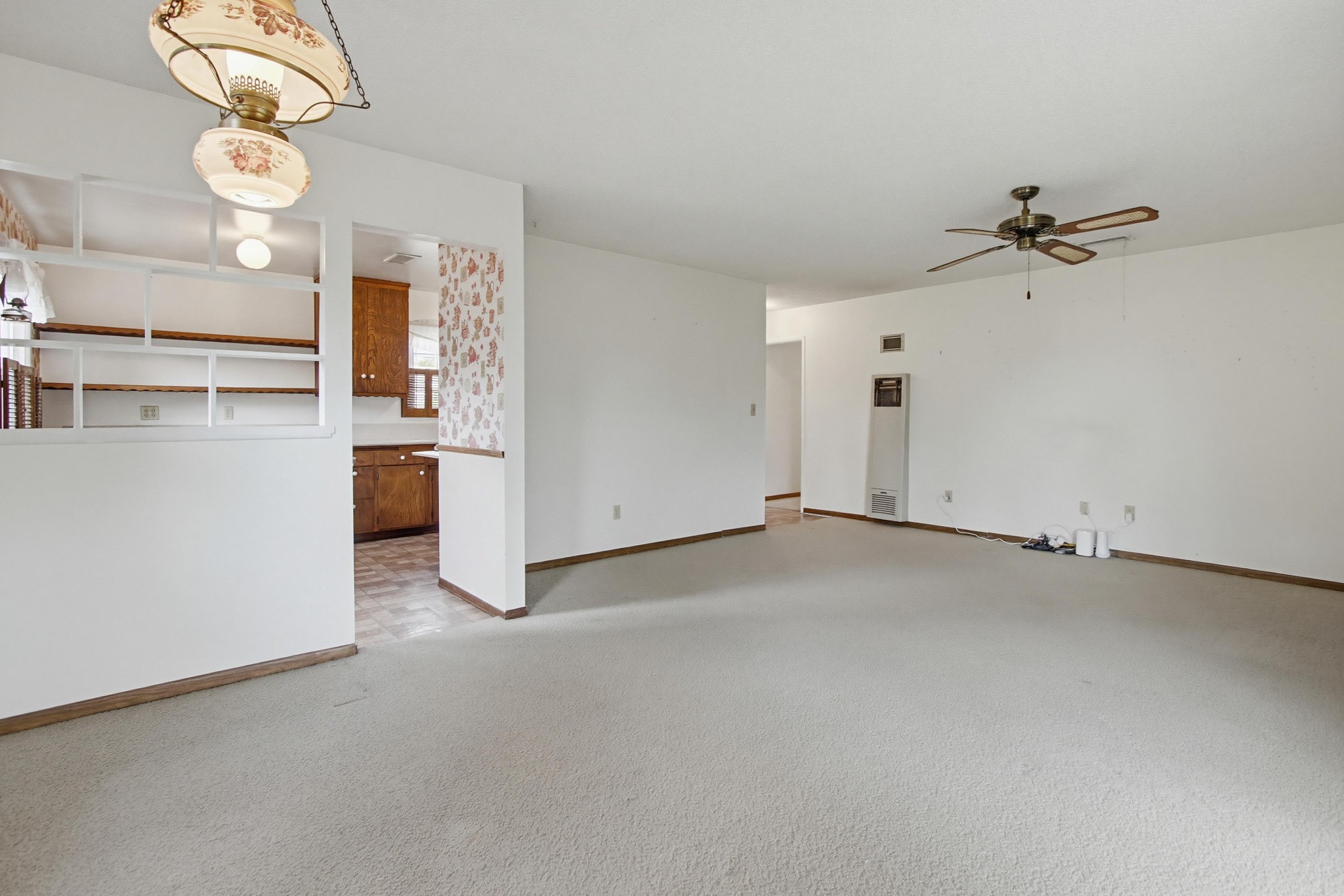 Virtual tour photo 16 of 52 for 12957 Ilene St