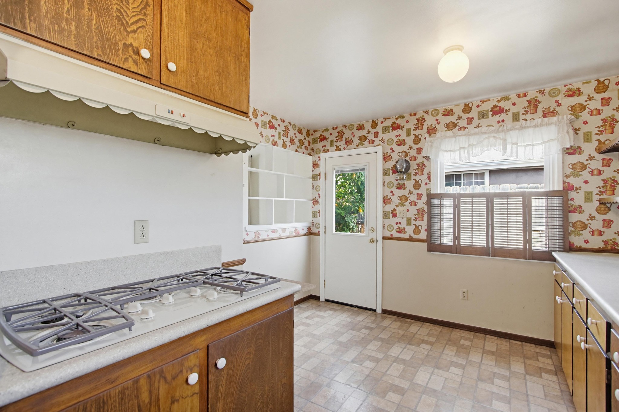 Virtual tour photo 19 of 52 for 12957 Ilene St