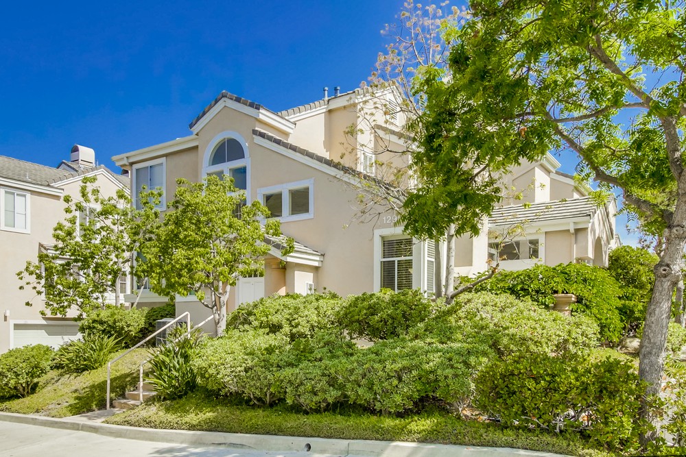Virtual tour photo 3 of 37 for 12962 Carmel Creek Rd UNIT 138