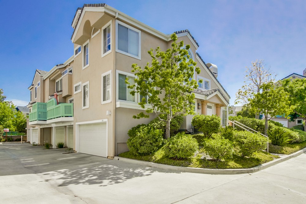 Virtual tour photo 5 of 37 for 12962 Carmel Creek Rd UNIT 138
