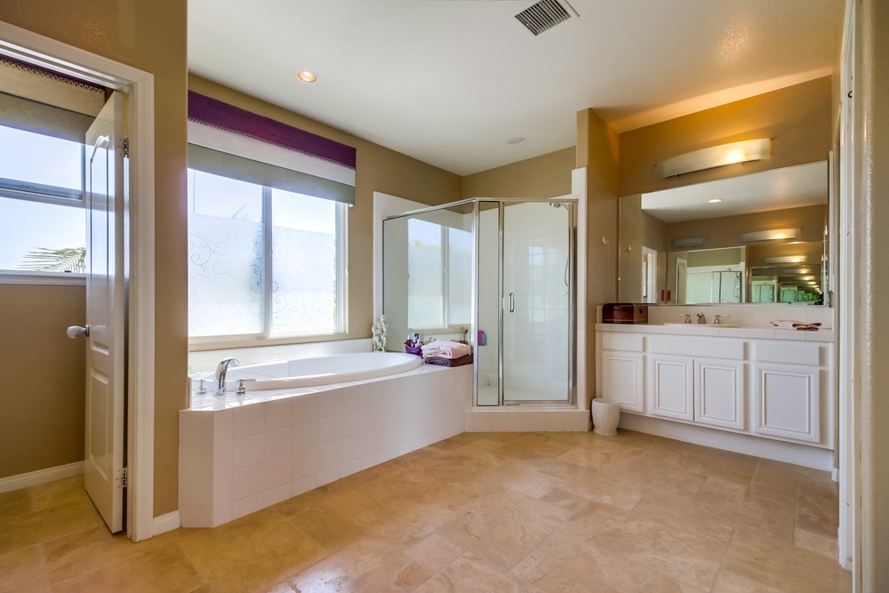 Virtual tour photo 31 of 57 for 12977 Seabreeze Farms