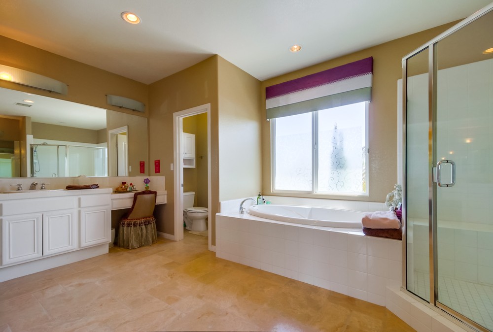 Virtual tour photo 32 of 57 for 12977 Seabreeze Farms