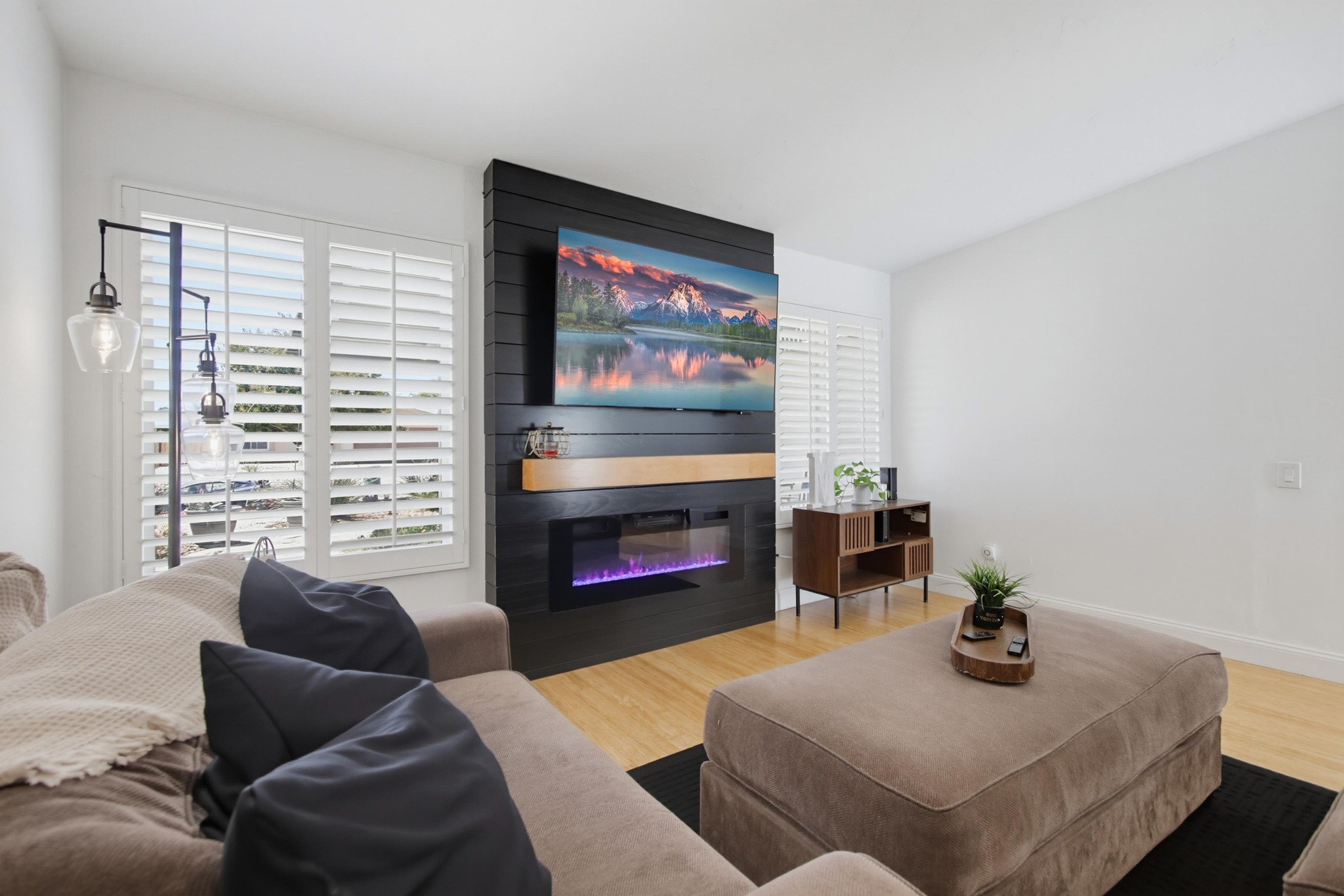 Virtual tour photo 14 of 49 for 12979 Calle De Las Rosas