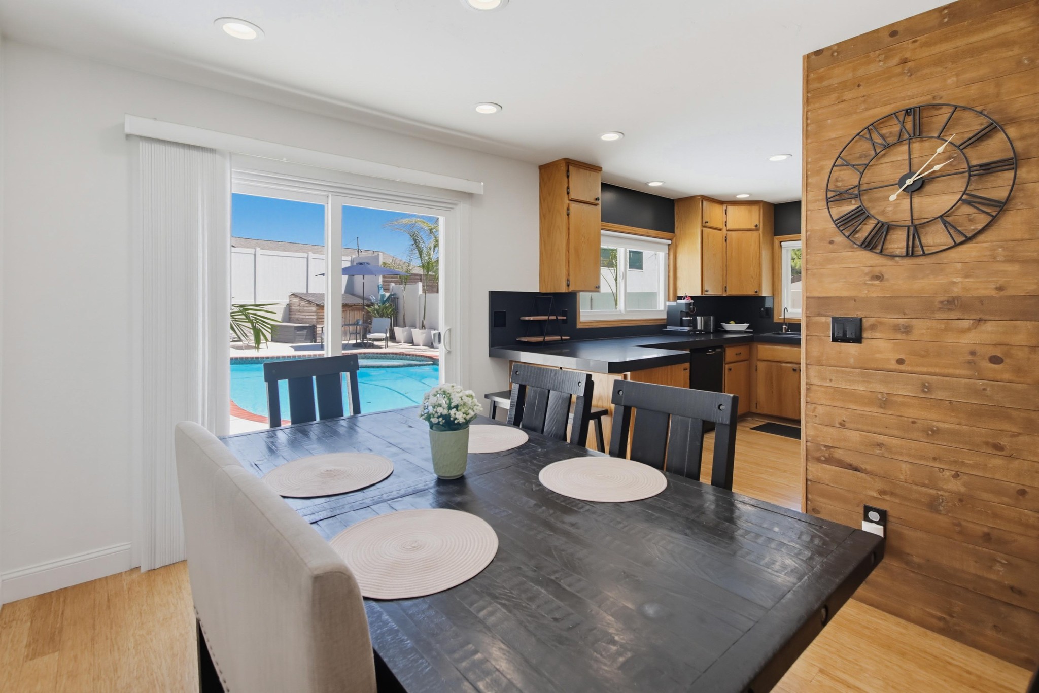Virtual tour photo 16 of 49 for 12979 Calle De Las Rosas