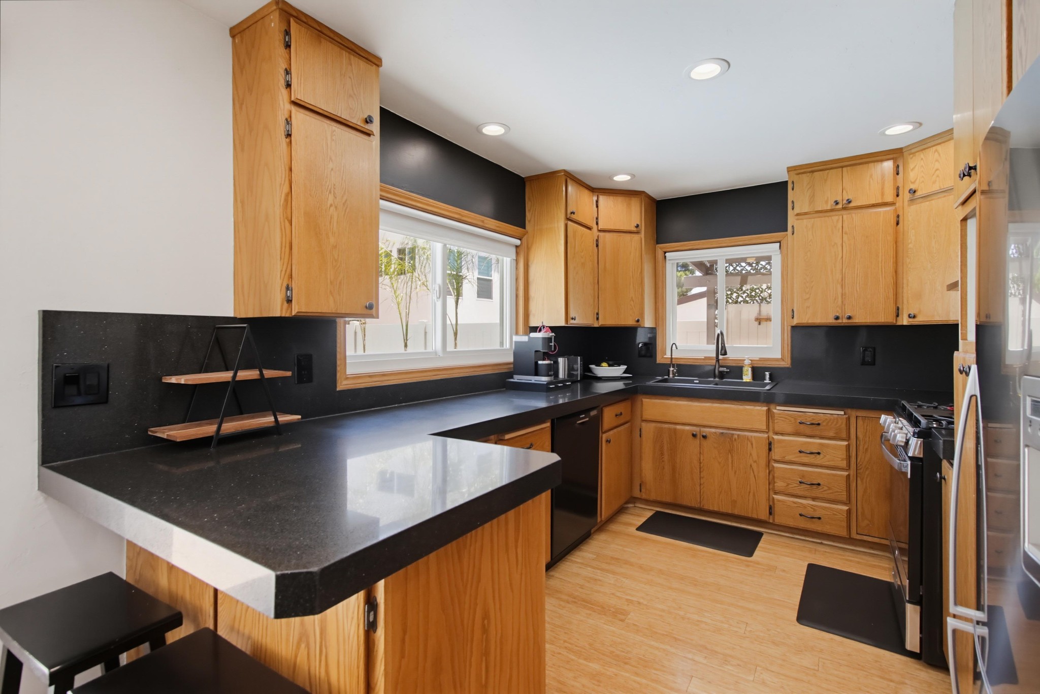 Virtual tour photo 19 of 49 for 12979 Calle De Las Rosas