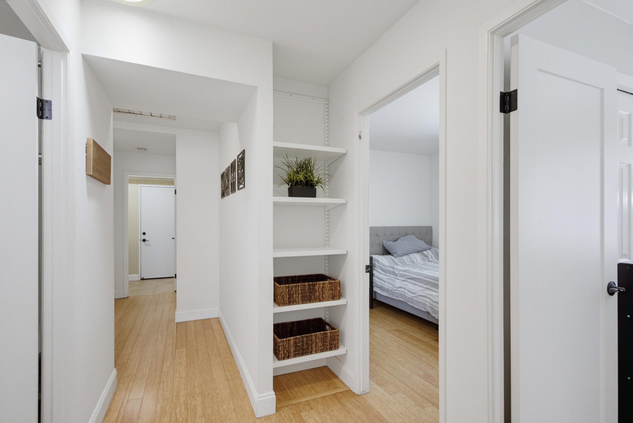Virtual tour photo 38 of 49 for 12979 Calle De Las Rosas
