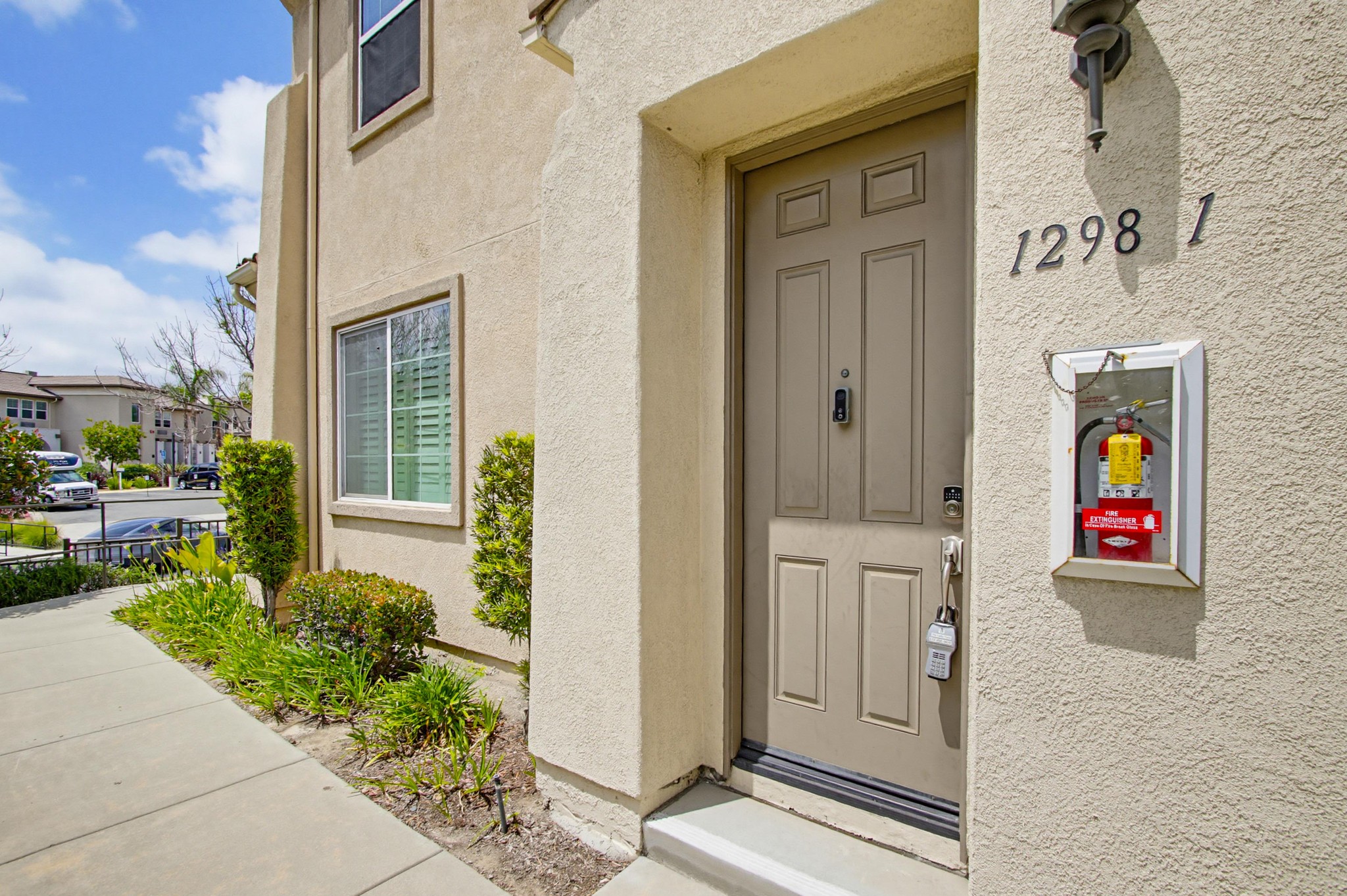 Virtual tour photo 5 of 78 for 1298 Fools Gold Wy UNIT 1