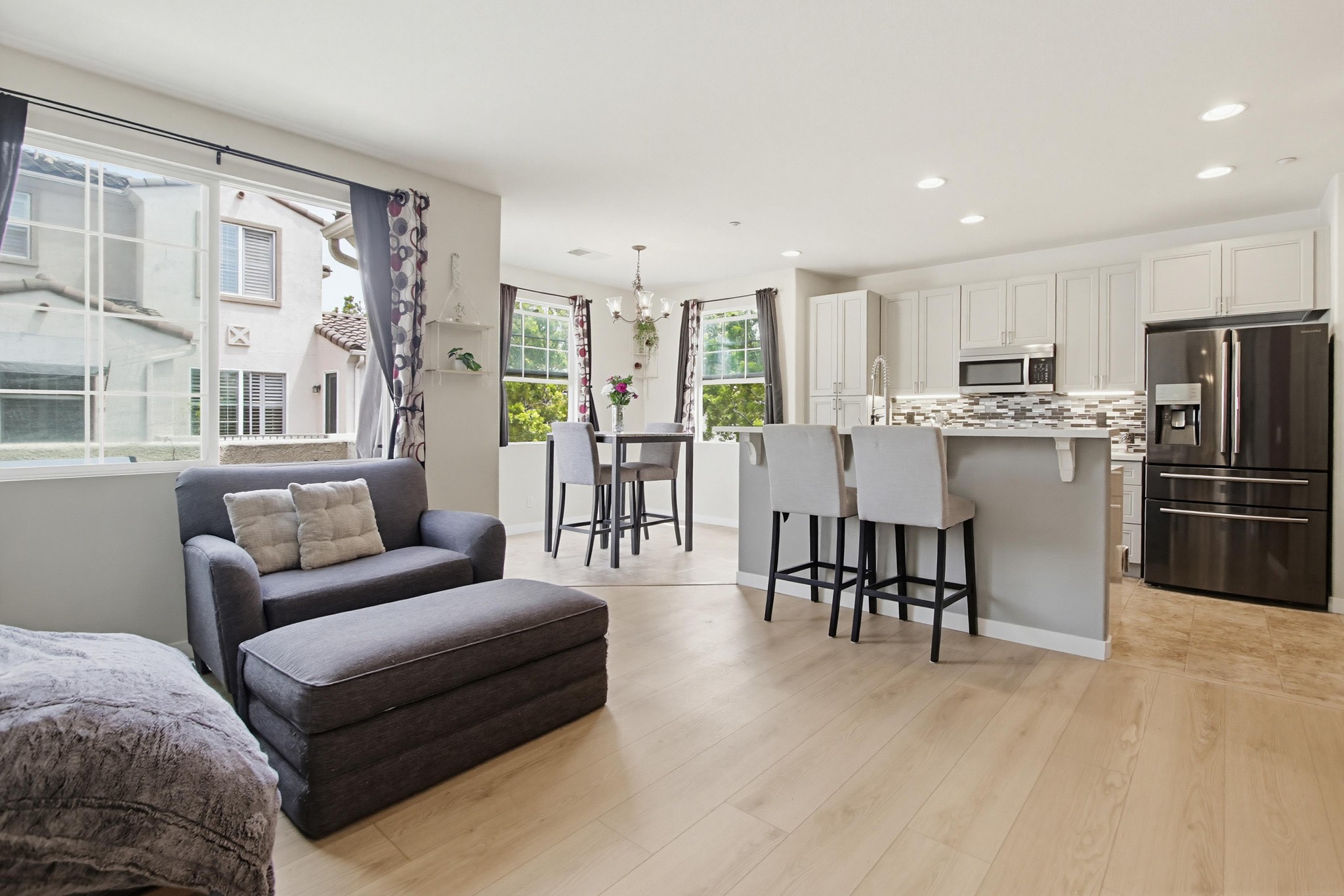 Virtual tour photo 6 of 78 for 1298 Fools Gold Wy UNIT 1