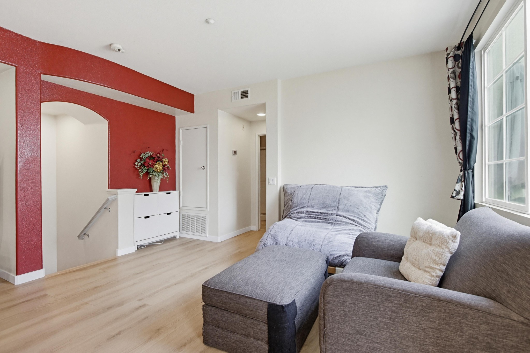Virtual tour photo 8 of 78 for 1298 Fools Gold Wy UNIT 1