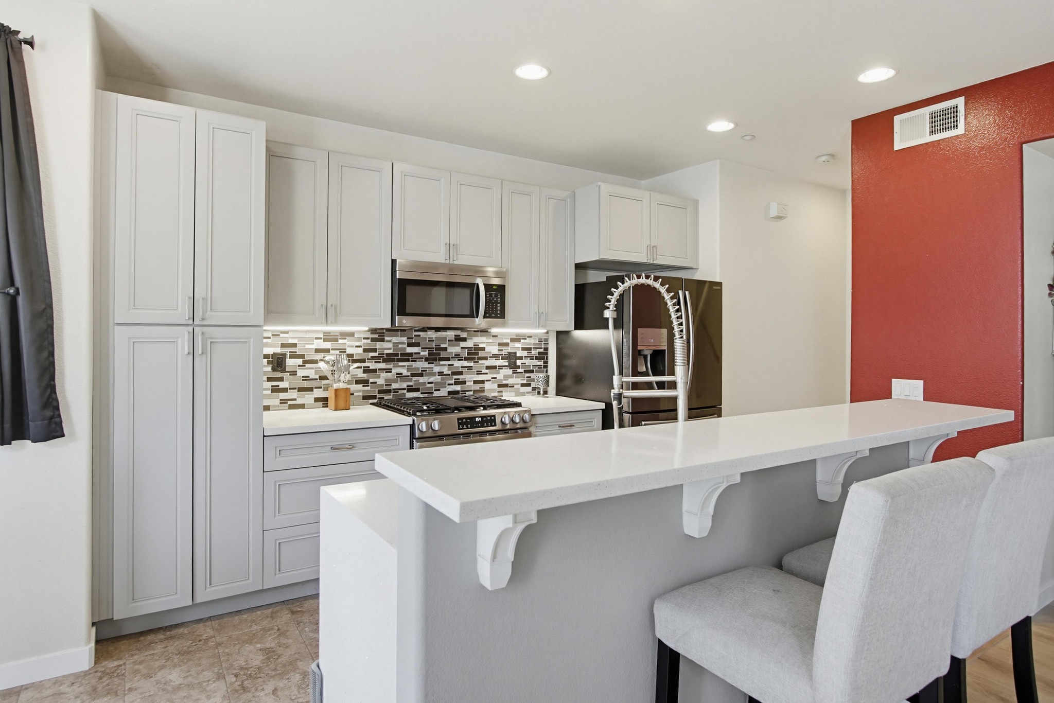 Virtual tour photo 14 of 78 for 1298 Fools Gold Wy UNIT 1