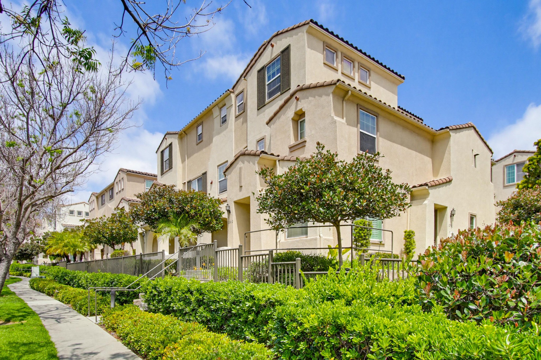 Virtual tour photo 29 of 78 for 1298 Fools Gold Wy UNIT 1