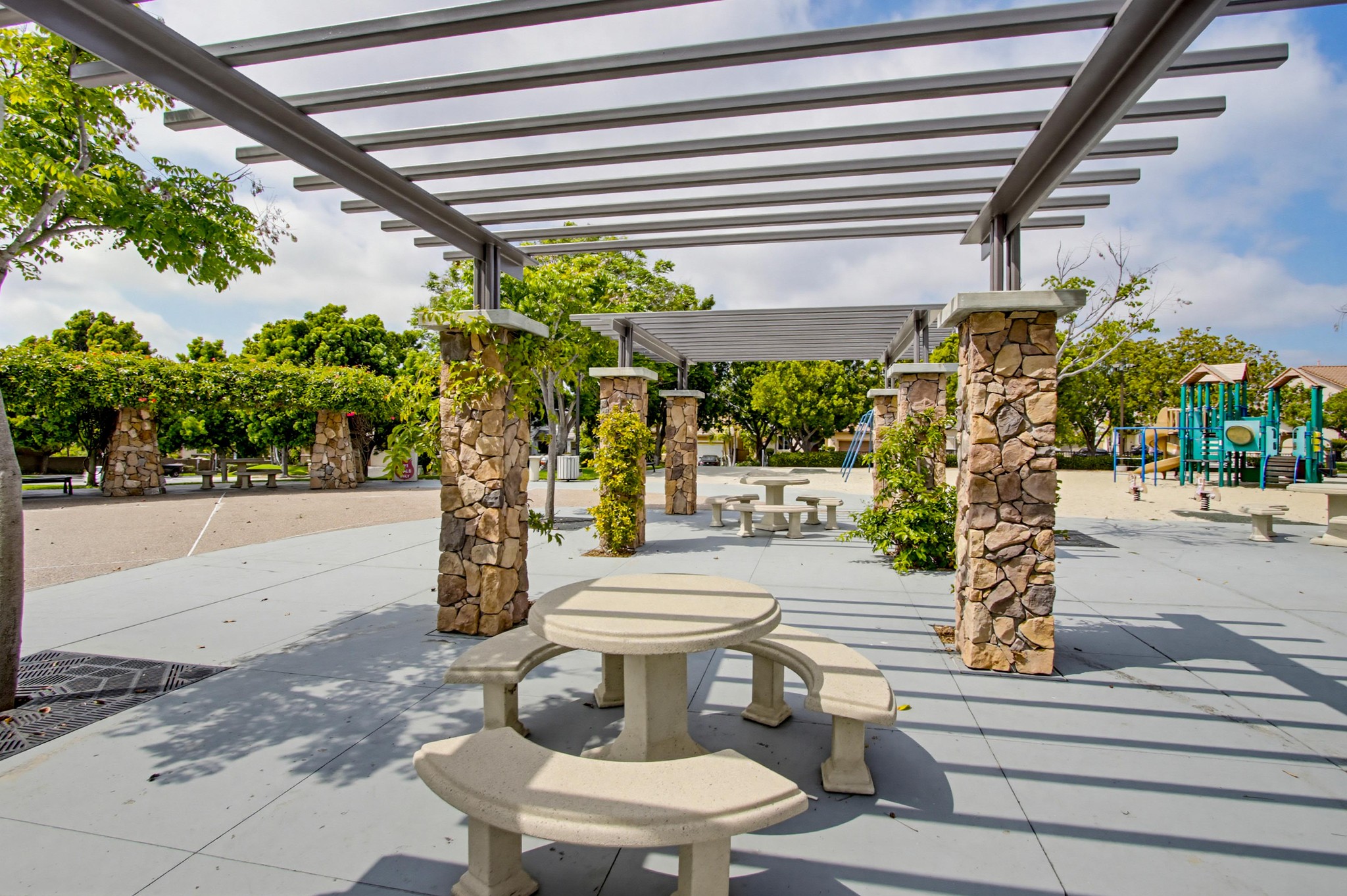 Virtual tour photo 40 of 78 for 1298 Fools Gold Wy UNIT 1
