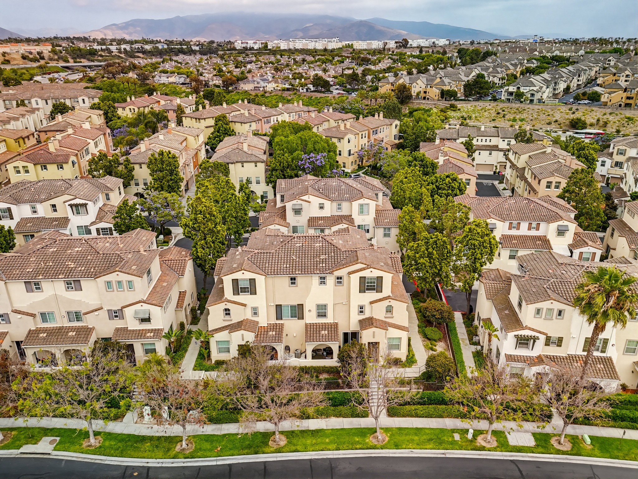Virtual tour photo 67 of 78 for 1298 Fools Gold Wy UNIT 1