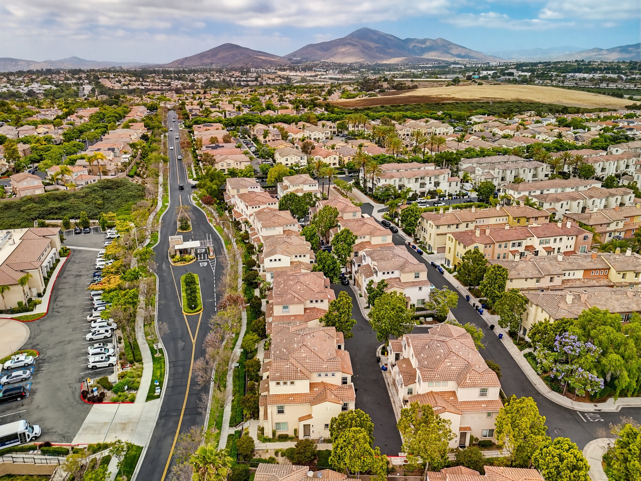 Virtual tour photo 72 of 78 for 1298 Fools Gold Wy UNIT 1