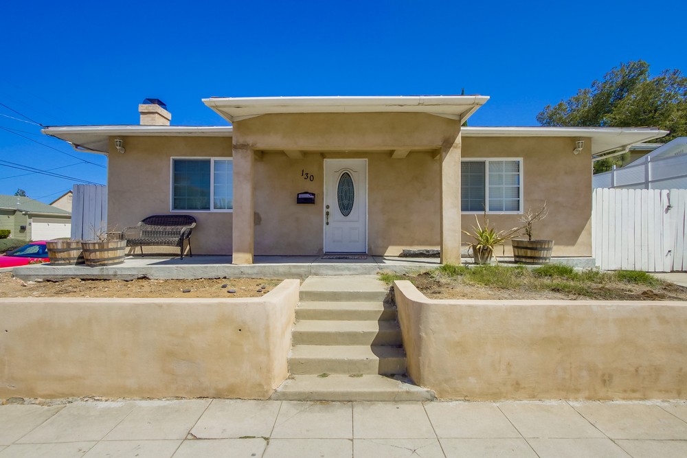 Virtual tour photo 4 of 38 for 130 W Lewis St