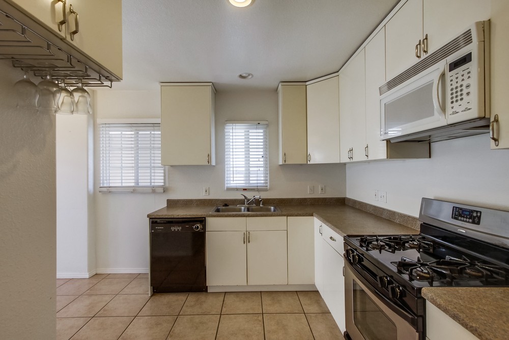 Virtual tour photo 14 of 38 for 130 W Lewis St