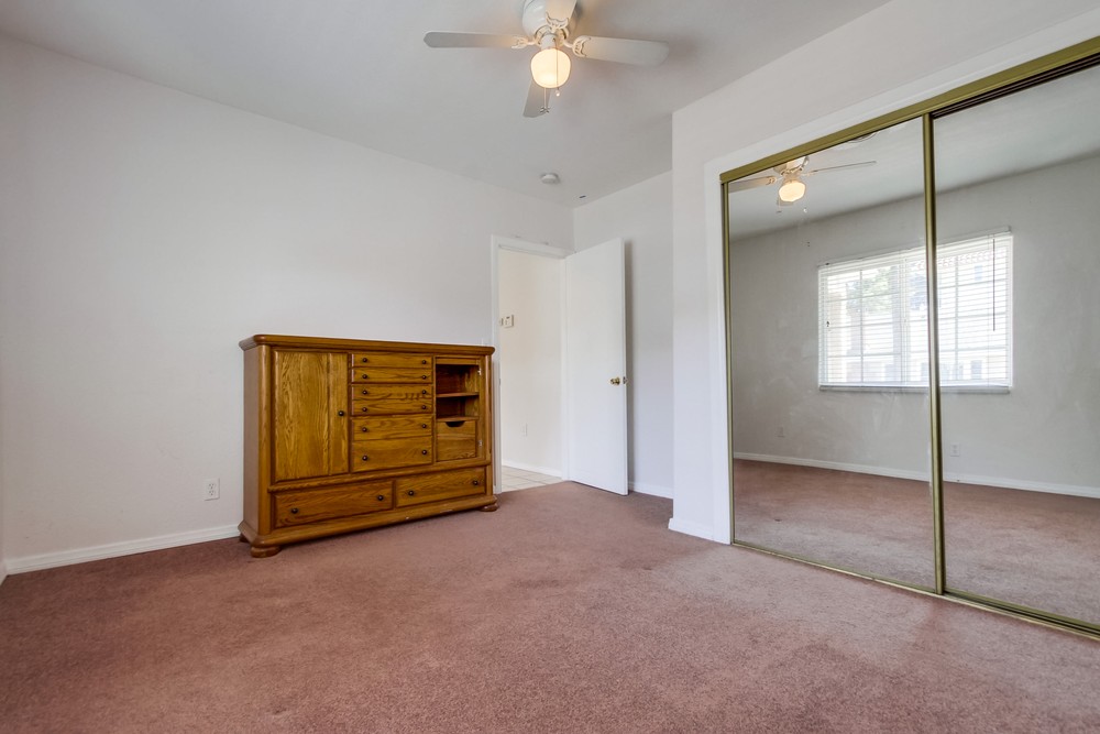 Virtual tour photo 31 of 38 for 130 W Lewis St
