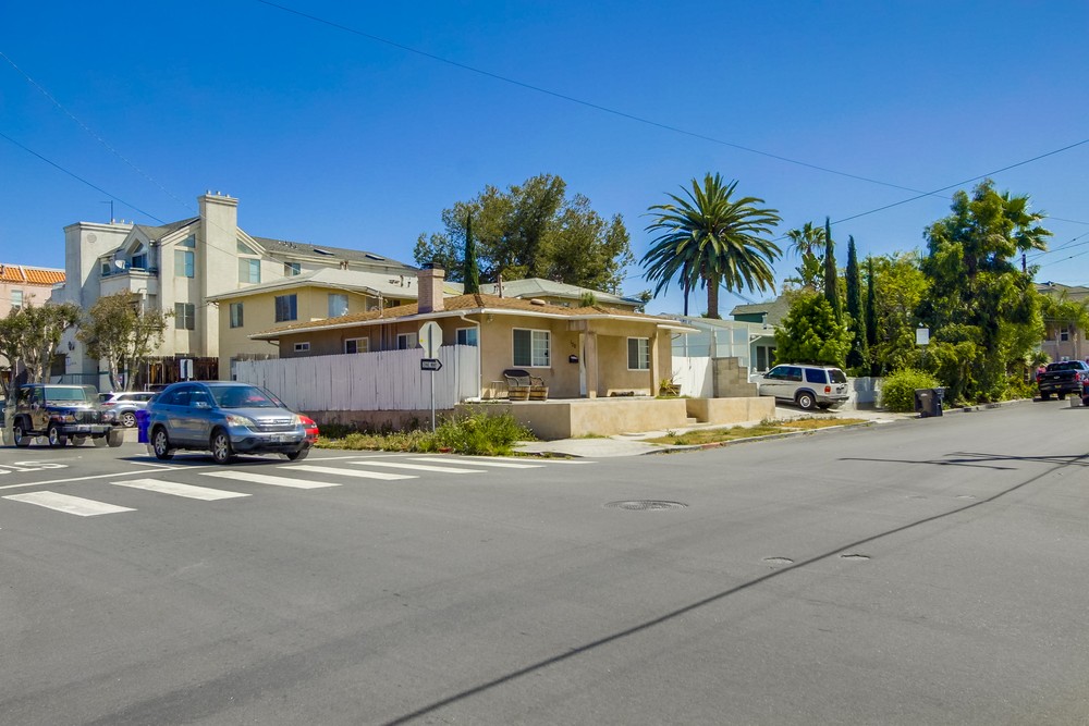 Virtual tour photo 39 of 38 for 130 W Lewis St