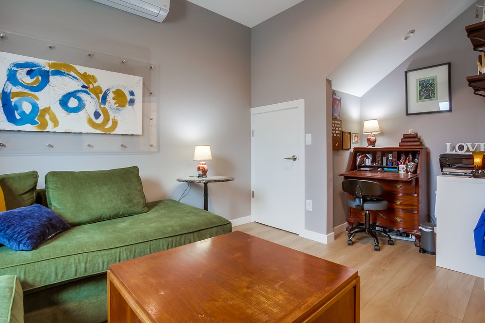 Virtual tour photo 12 of 45 for 1300 Emerald St