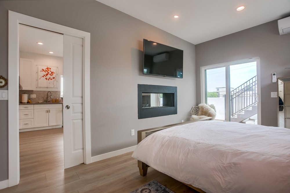 Virtual tour photo 27 of 45 for 1300 Emerald St