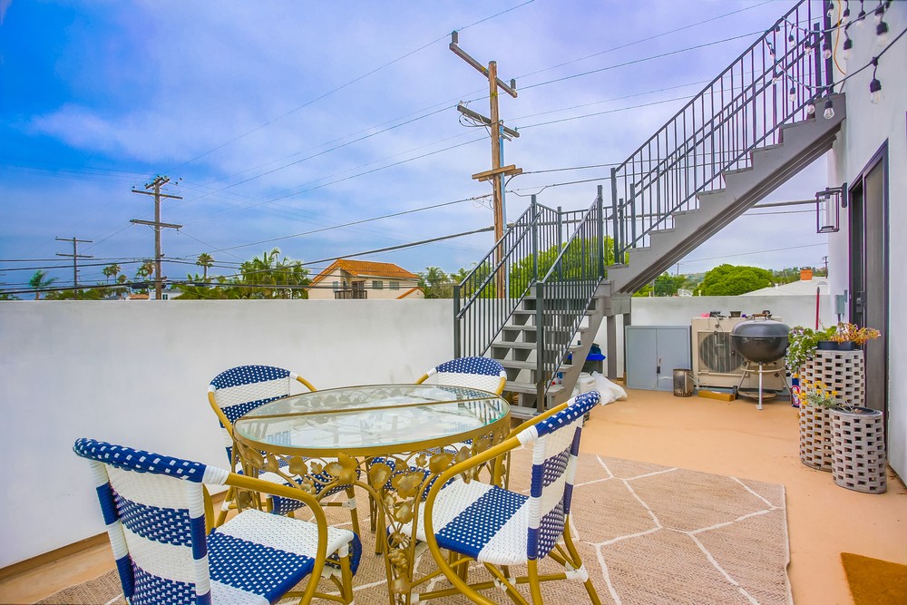 Virtual tour photo 34 of 45 for 1300 Emerald St