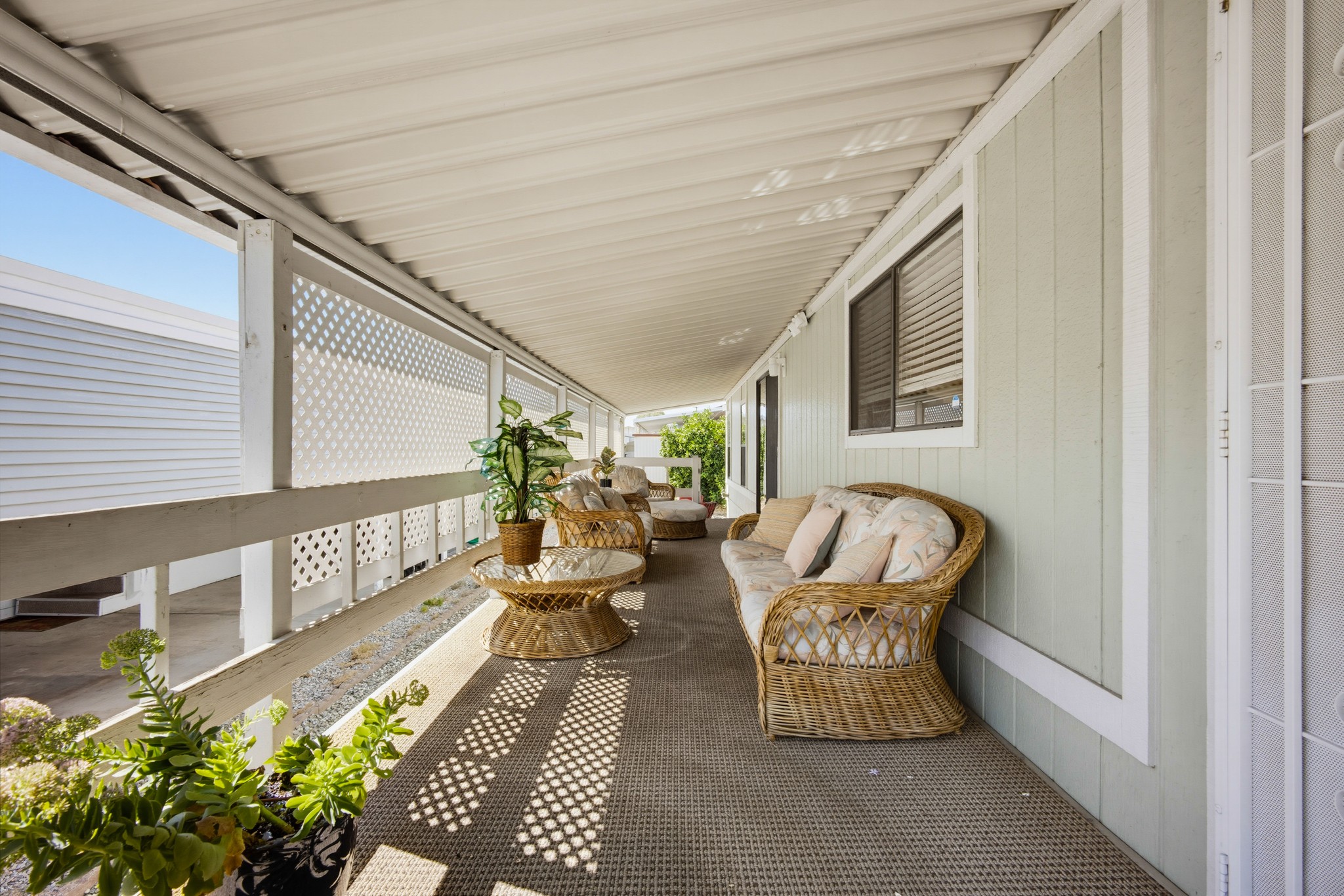 Virtual tour photo 6 of 37 for 1300 W Menlo Ave