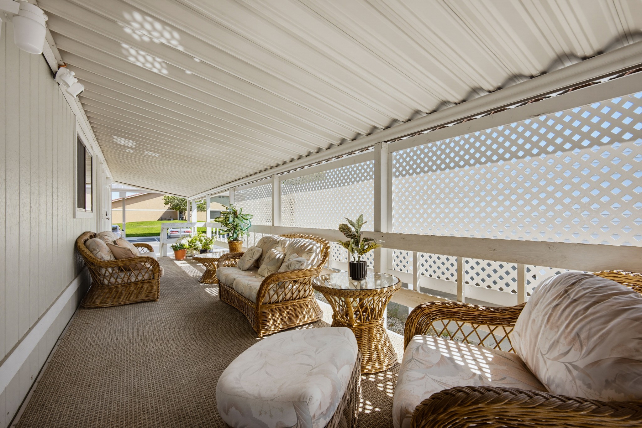 Virtual tour photo 7 of 37 for 1300 W Menlo Ave