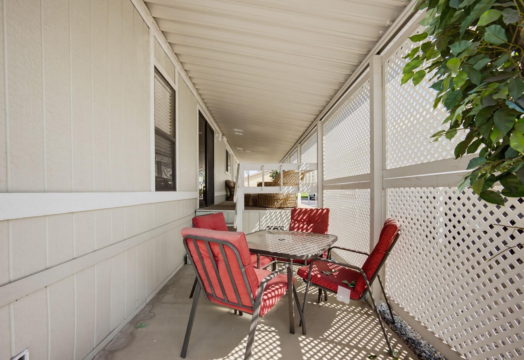 Virtual tour photo 33 of 37 for 1300 W Menlo Ave
